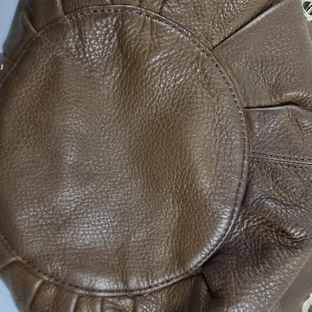 b. makowsky stylish brown
